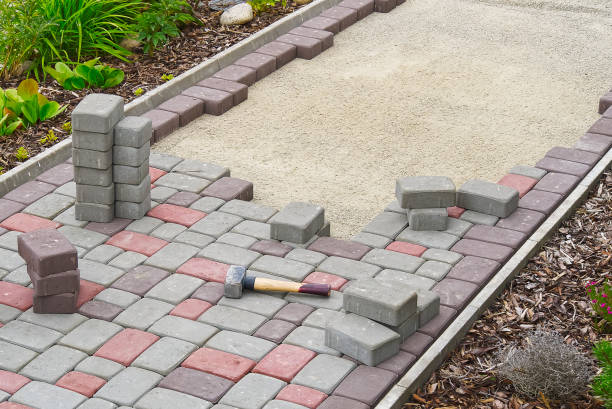 Best Interlocking Driveway Pavers  in River Hills, WI